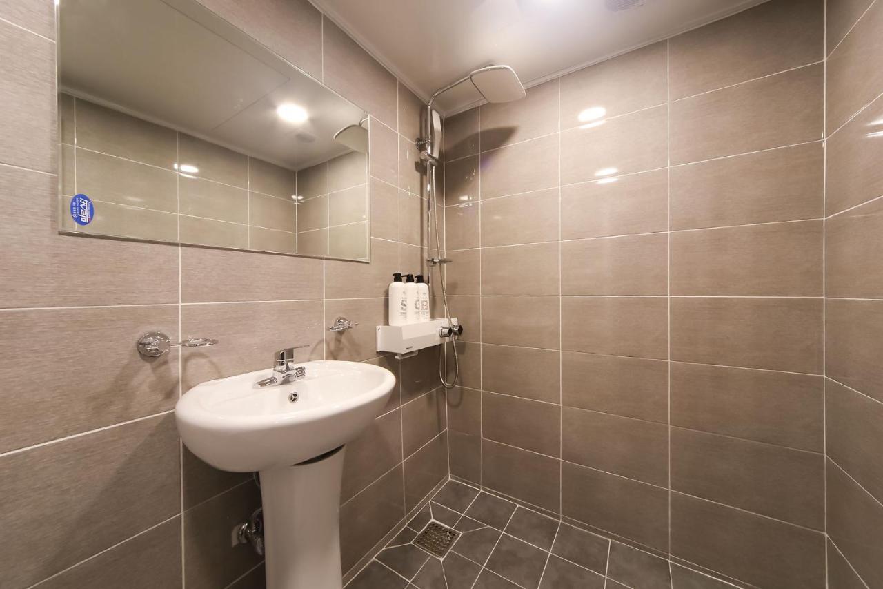 Prince Motel Pusan Zewnętrze zdjęcie
