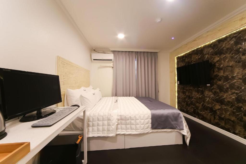Prince Motel Pusan Zewnętrze zdjęcie